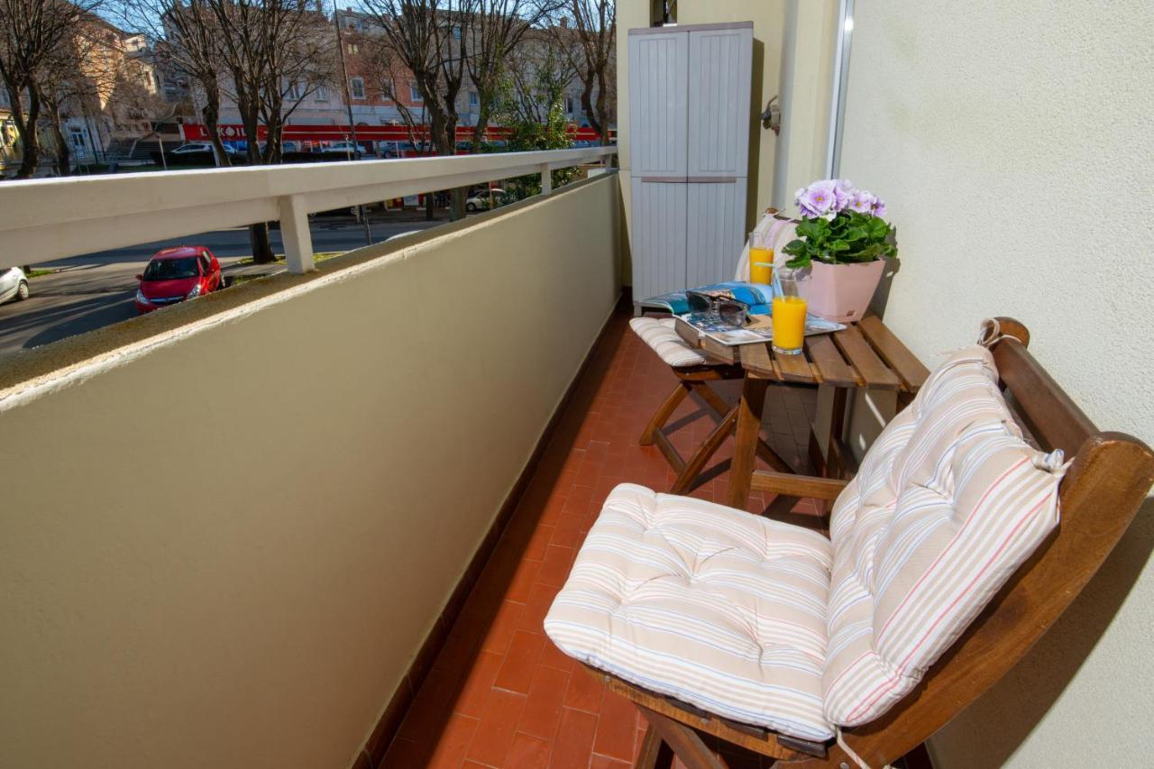 Apartman Point พูลา ภายนอก รูปภาพ